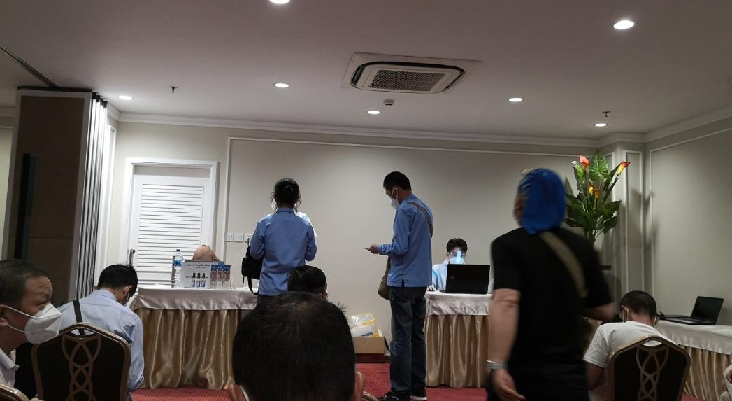 国外扁桃体发炎怎么办,扁桃体发炎可以回学校吗