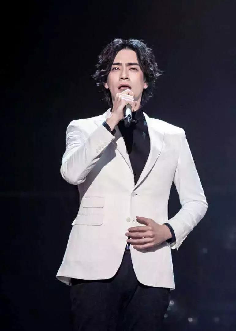 声入人心郑云龙慢慢喜欢你,声入人心郑云龙唱的歌