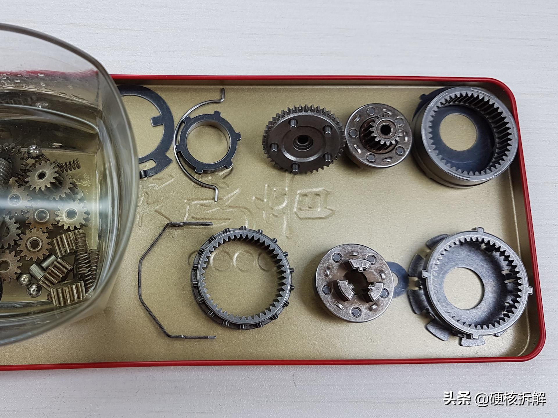 博世有刷电钻齿轮拆卸,博世电钻齿轮拆解视频