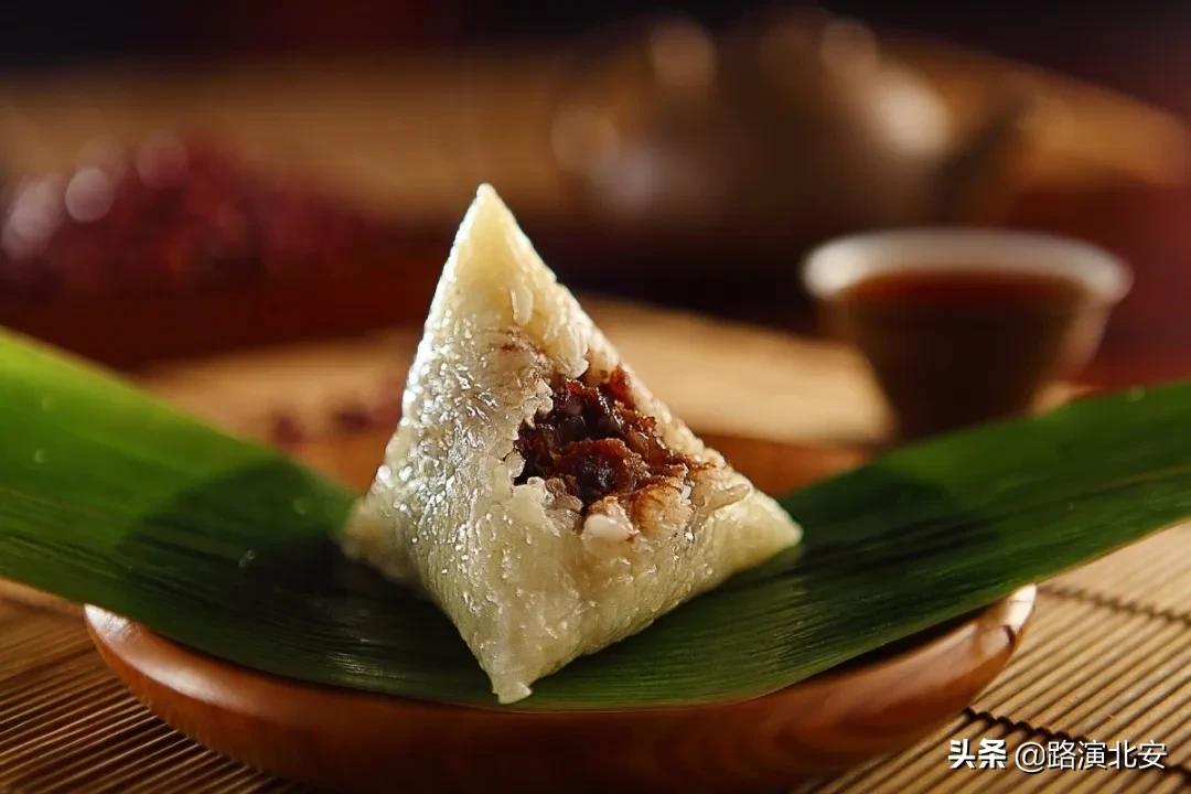 大中午的……看完这篇，更饿了