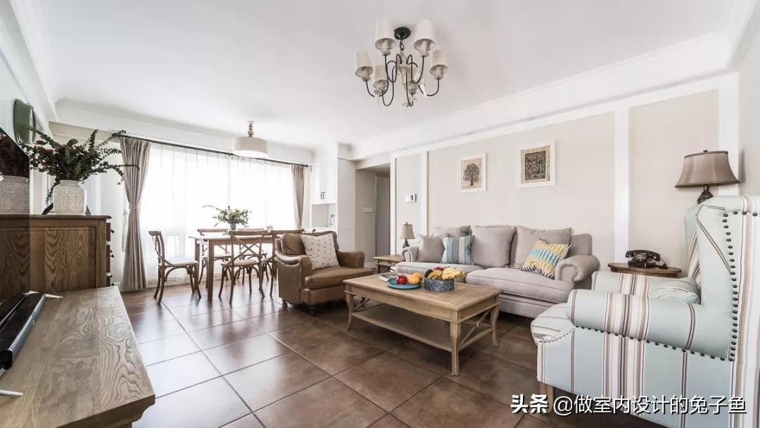 客厅和餐厅连在一起怎么搭配,客厅沙发和餐桌放一起如何搭配