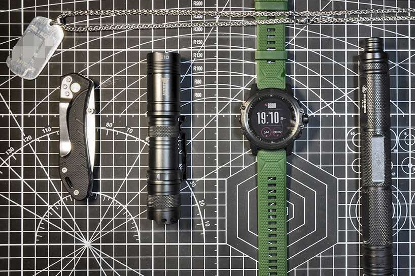 务本手电评测,务本d1手电筒测评