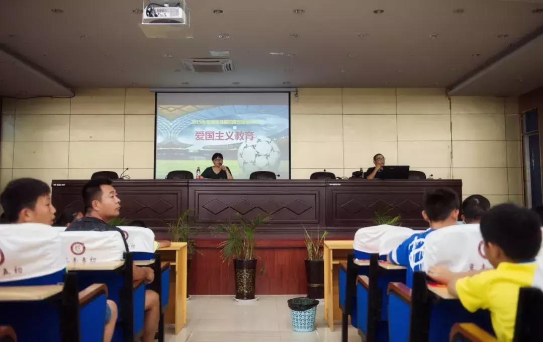 安徽阜阳足球夏令营,阜阳校园足球夏令营