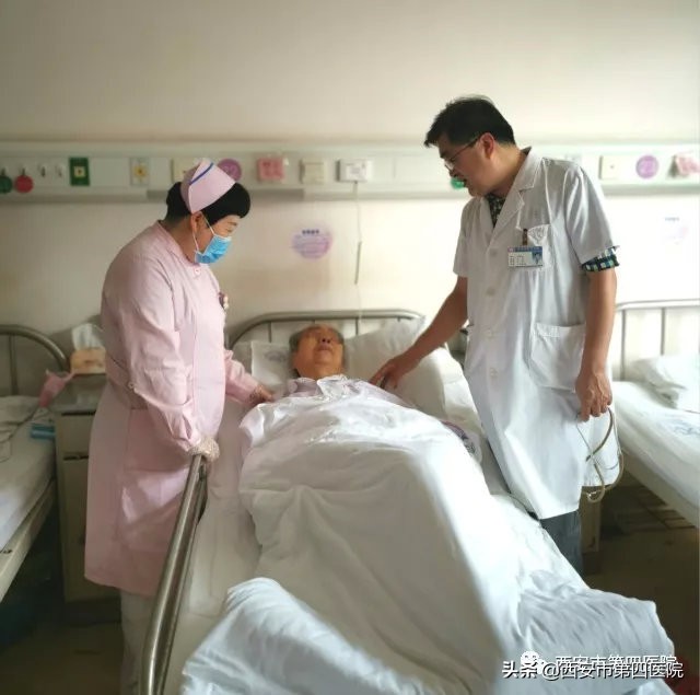 治疗老年子宫脱垂需多少钱,60岁以上子宫脱垂