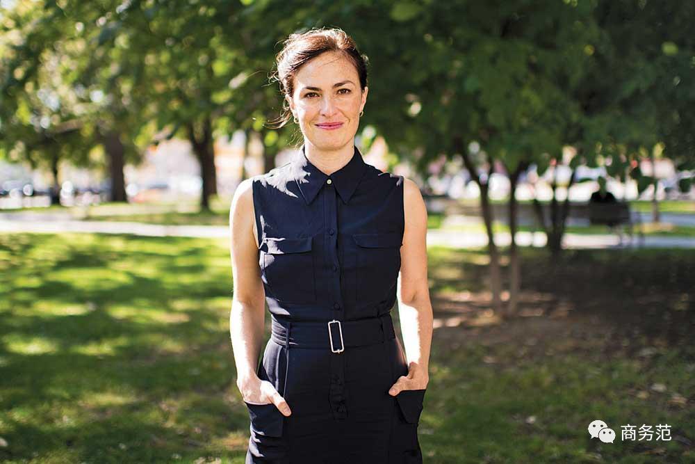 乔布斯长大后与养父母感情,乔布斯小女儿近况