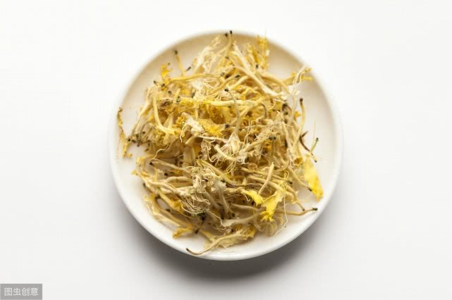 冬日一杯金银花赶走上火小毛病,金银花和什么搭配喝好去火不伤胃