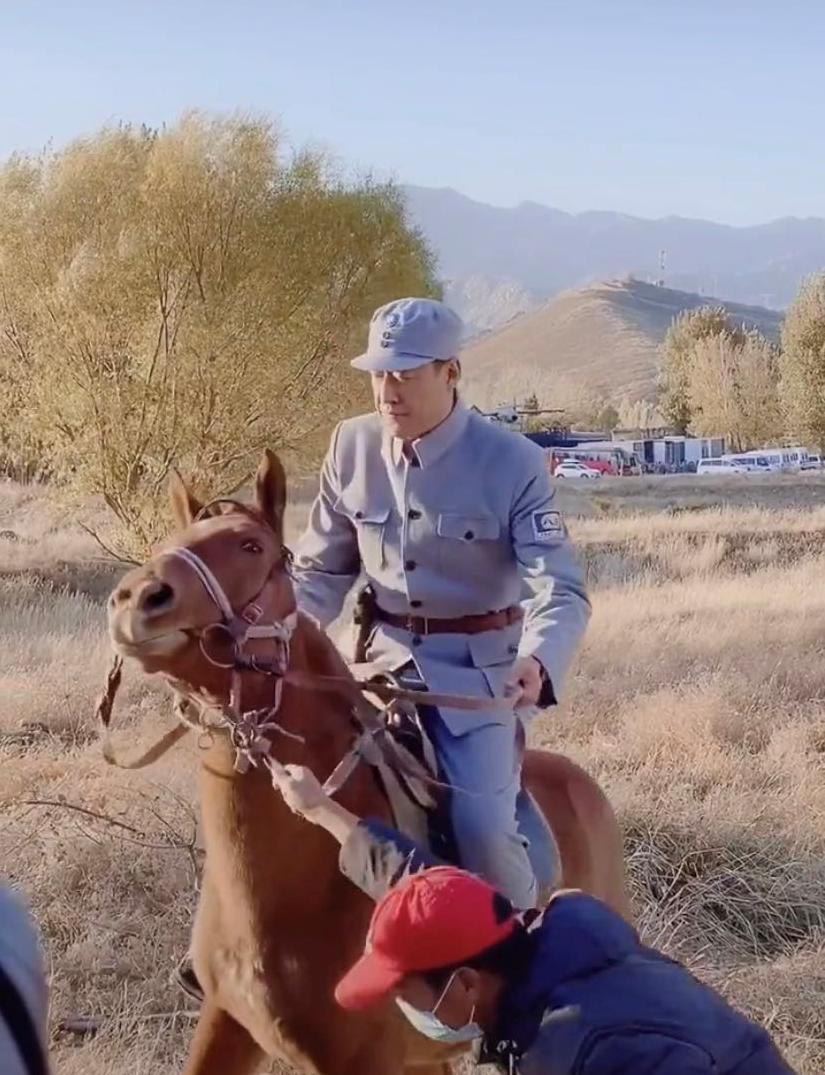 于震拍戏受伤视频,于震拍戏突发意外