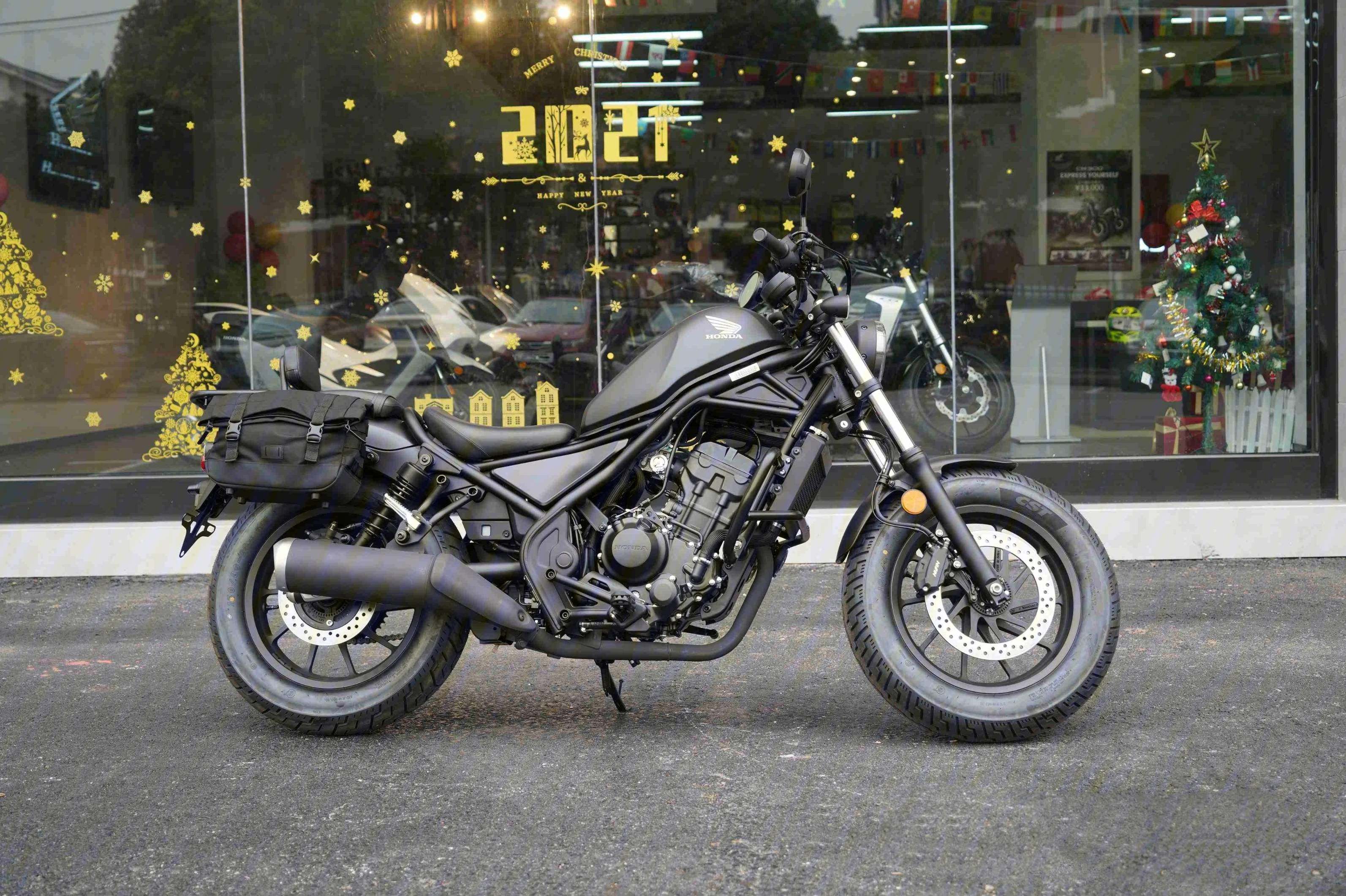 HONDACM300一款舒适而又省心的巡航入门车型