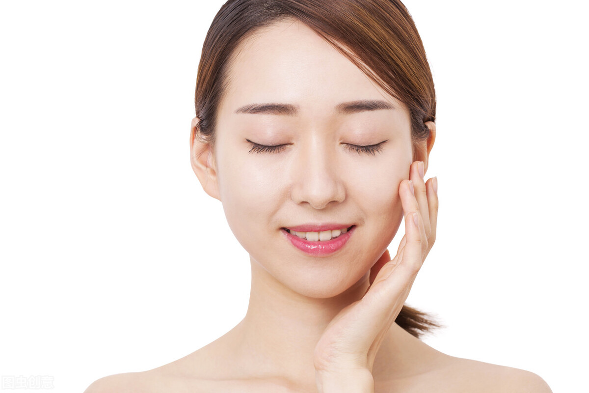 喝酸奶皮肤会变好吗,女人坚持喝一个月脸蛋变干净