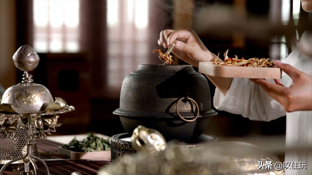 西安杨贵妃同款泡池酒店,杨贵妃西安温泉