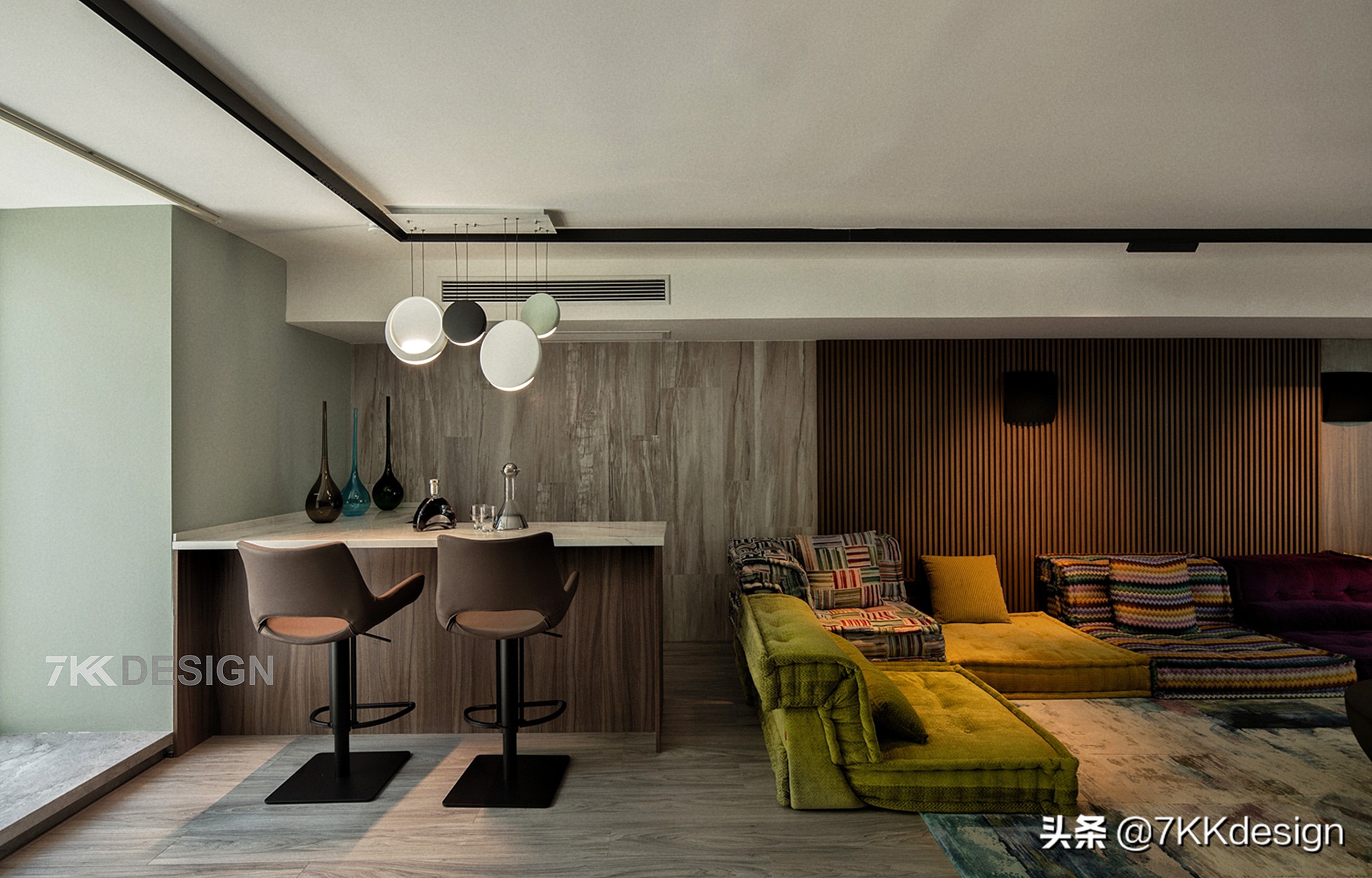 海边联排别墅小院实景现代轻奢,独栋带院子的小别墅年代感