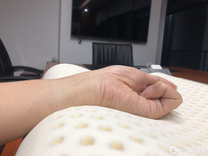 枕头选购推荐,成人枕头挑选