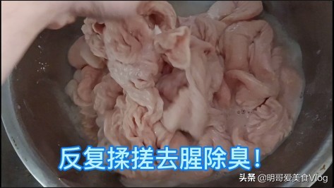 东北血肠的正宗做法视频,东北血肠的制作方法分享