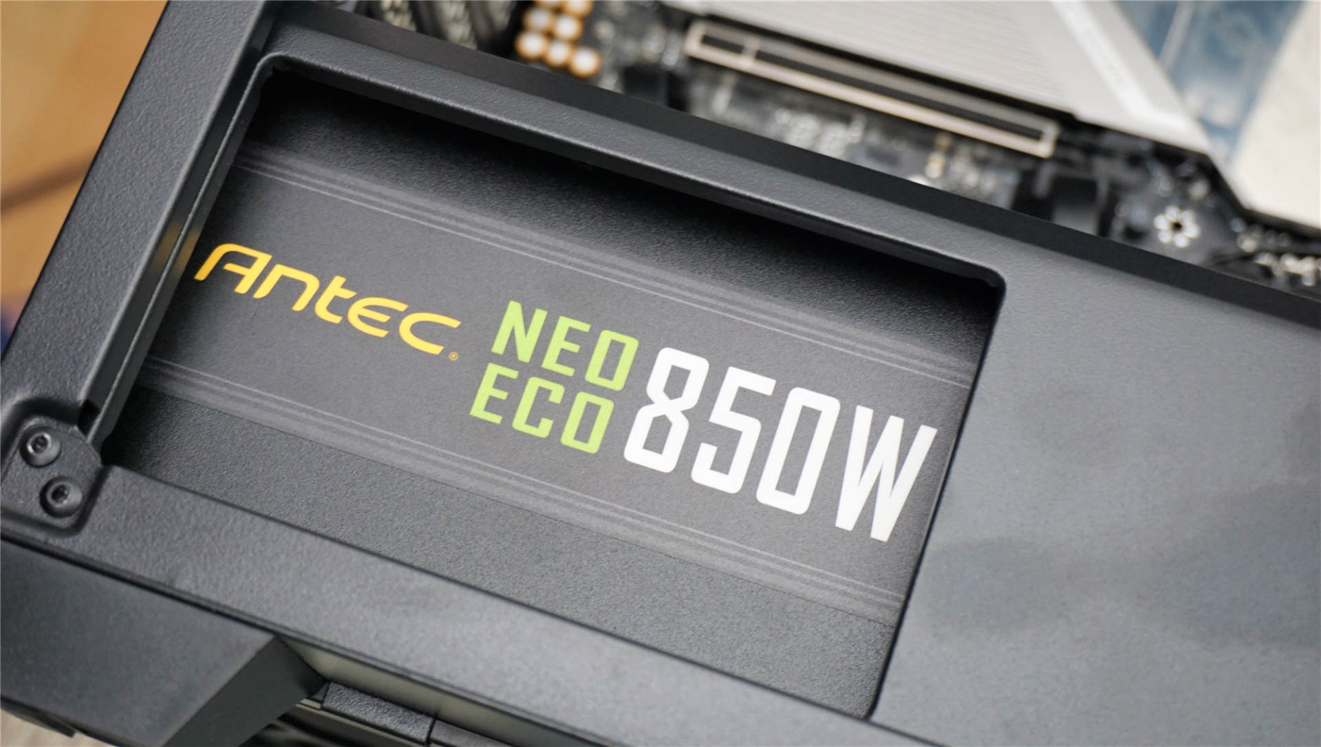 机箱安钛克风行者,安钛克ne750电源配什么机箱