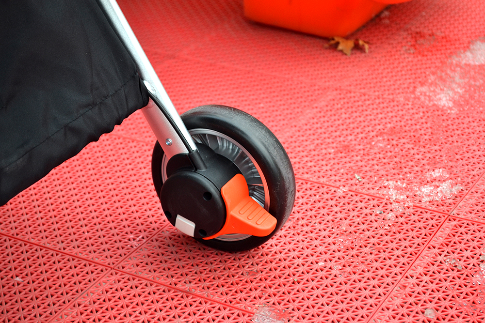 婴儿车推荐可坐轻便遛娃神器,可坐可躺一键折叠婴儿车怎么用