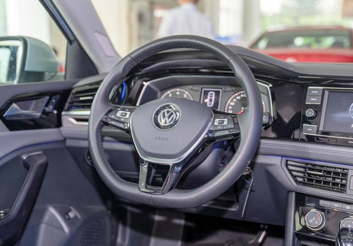 全新一代速腾1.4t舒适版落地价,全新速腾1.4t舒适落地价