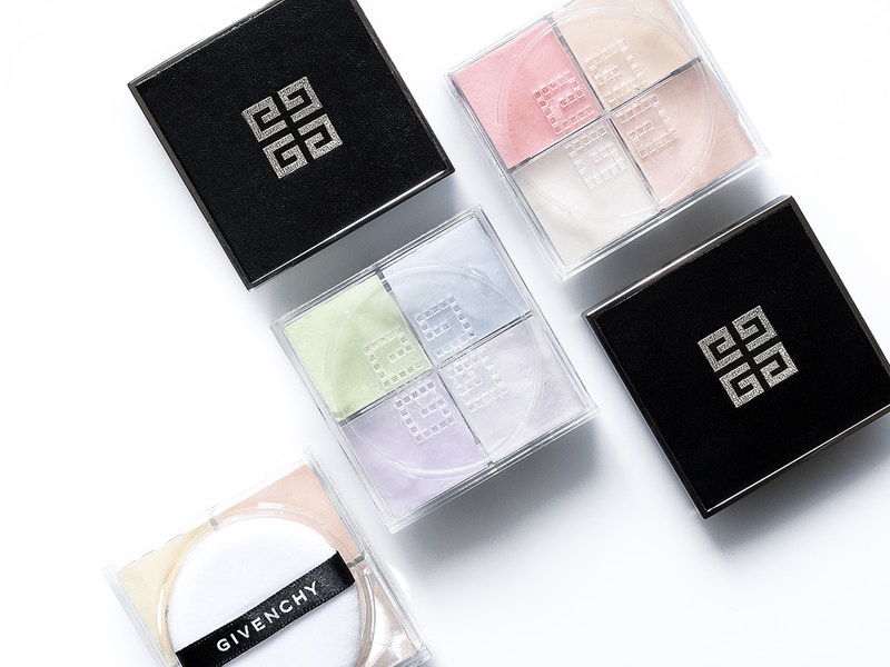 给大家推荐一个超级好用的散粉,选择一款最好用的散粉