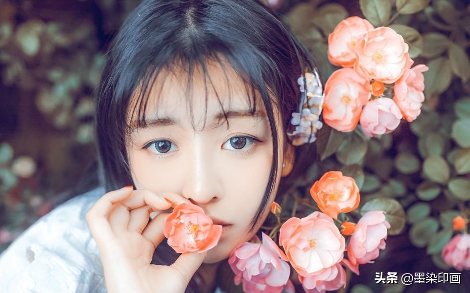 复古写真怎么拍出少女感,夏日少女感写真拍照pose