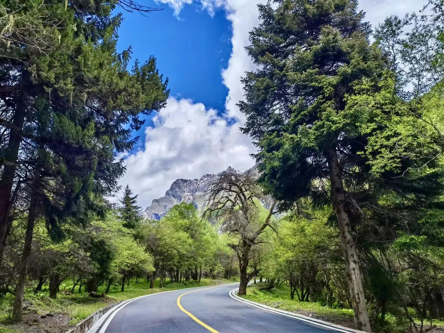 川西自驾游四姑娘山5月底,川西行第一集两岁挑战四姑娘山