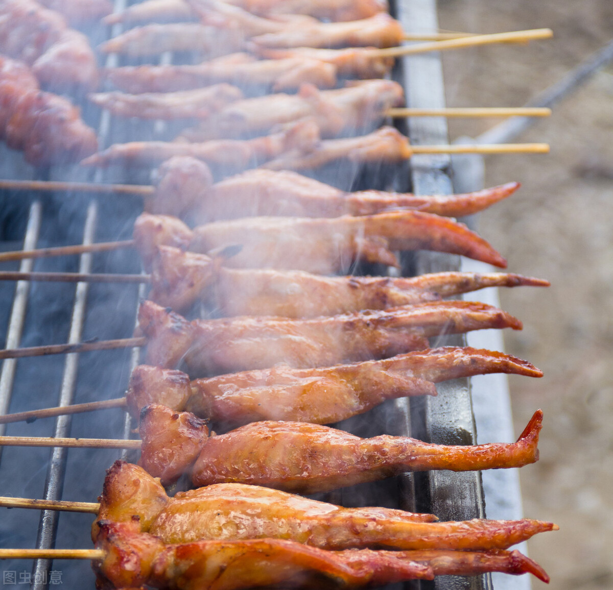 口臭问题洗牙能得到缓解吗,口臭可以通过洗牙解决吗