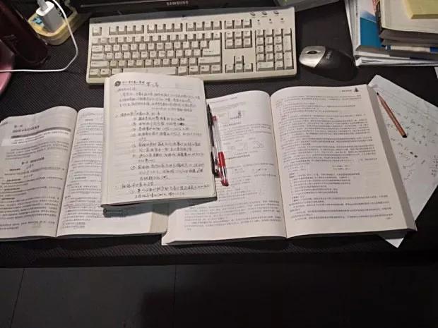 茶叶大户44岁转型干快递，奋斗9年成国家高级工程师