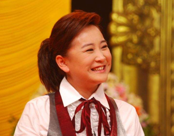 受欢迎的女人都是情商高的表现,情商高智商低的人是什么样的表现