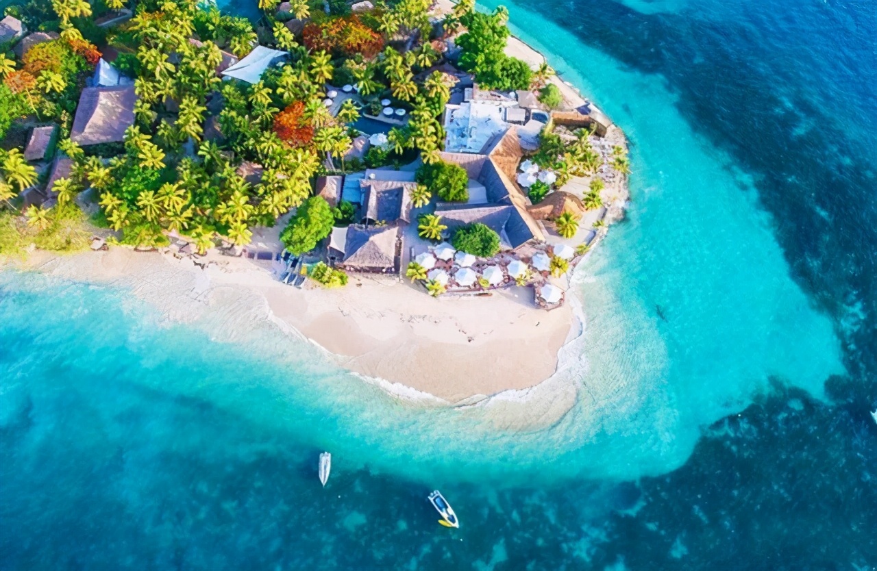 白本护照美国旅游免签,白本护照过境免签新加坡