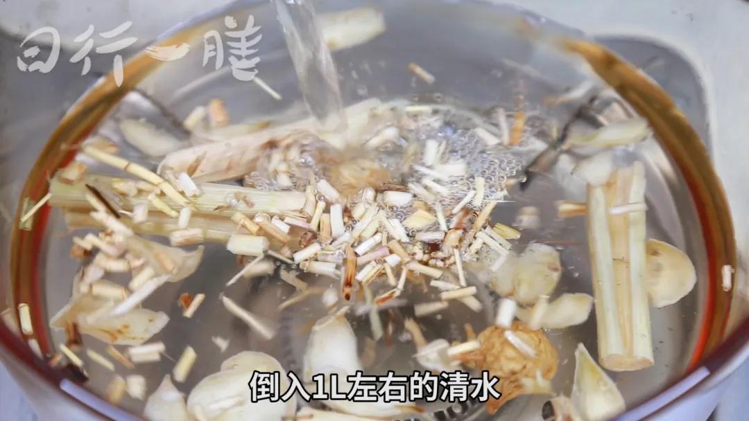 肠胃上火吃什么中草药降火,咽喉干上火喝什么凉茶