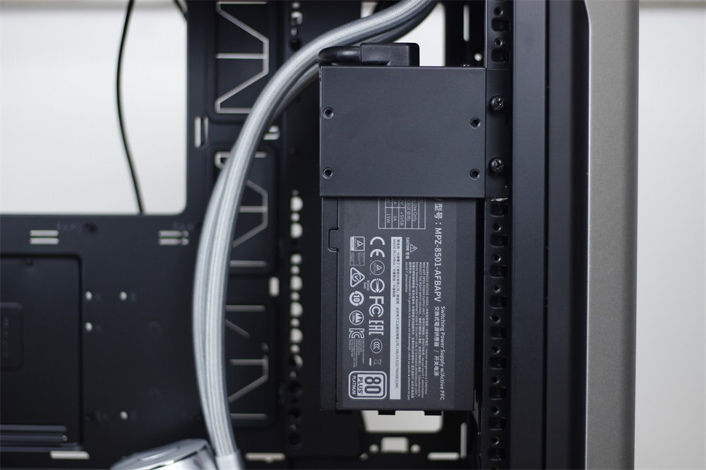 索泰rtx2080ti-xgamingoc拆解,索泰2080ti装机