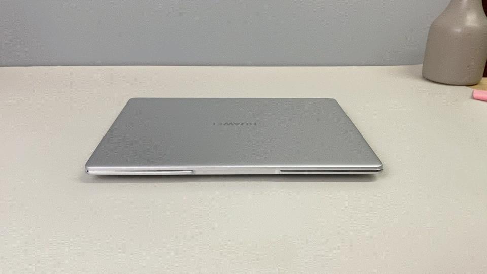 谁是13寸轻薄本最强者？两大市场主力产品决战紫禁之巅