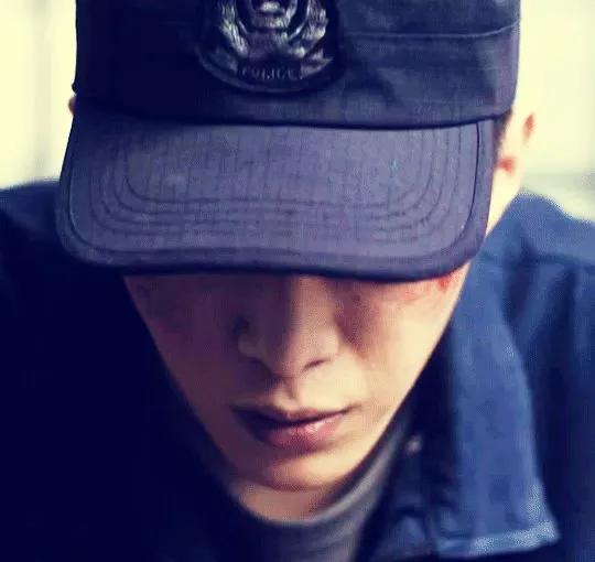 《门锁》领导，保安，医生对女主三种畸形的爱是更该被探讨的话题