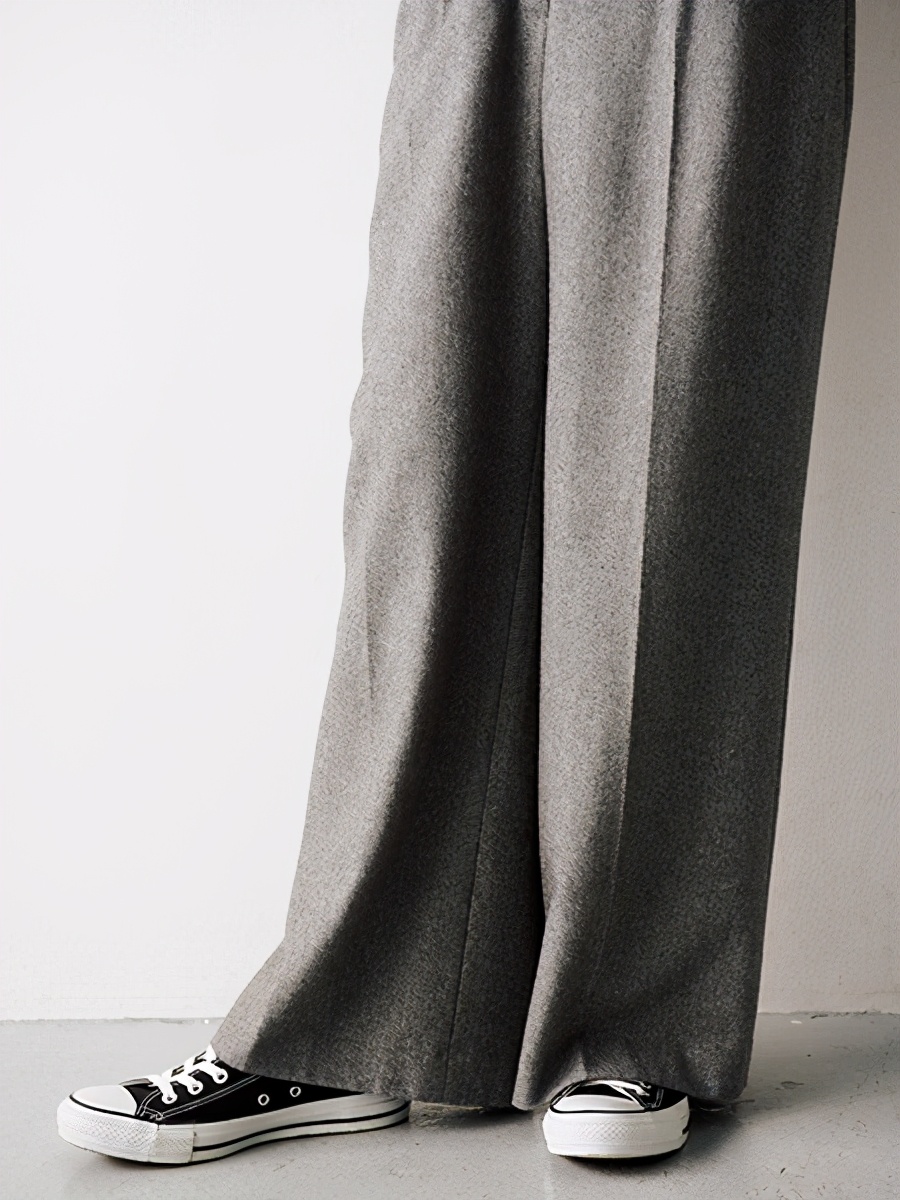 匡威鞋经典款低帮搭配,匡威经典款高帮鞋如何搭配裤子