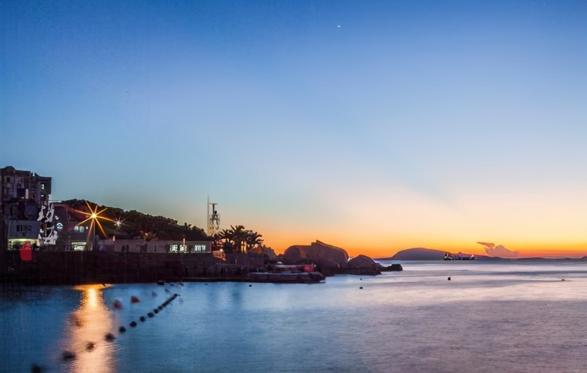 奇特的海岛风光海上明珠,一座小岛藏着不为人知的绝美风景