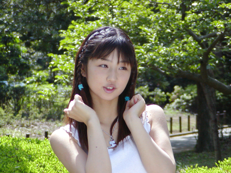 小仓优子早期写真