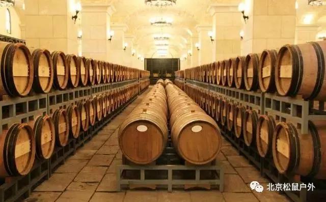 古北水镇北方风情小镇,古北水镇春季美景