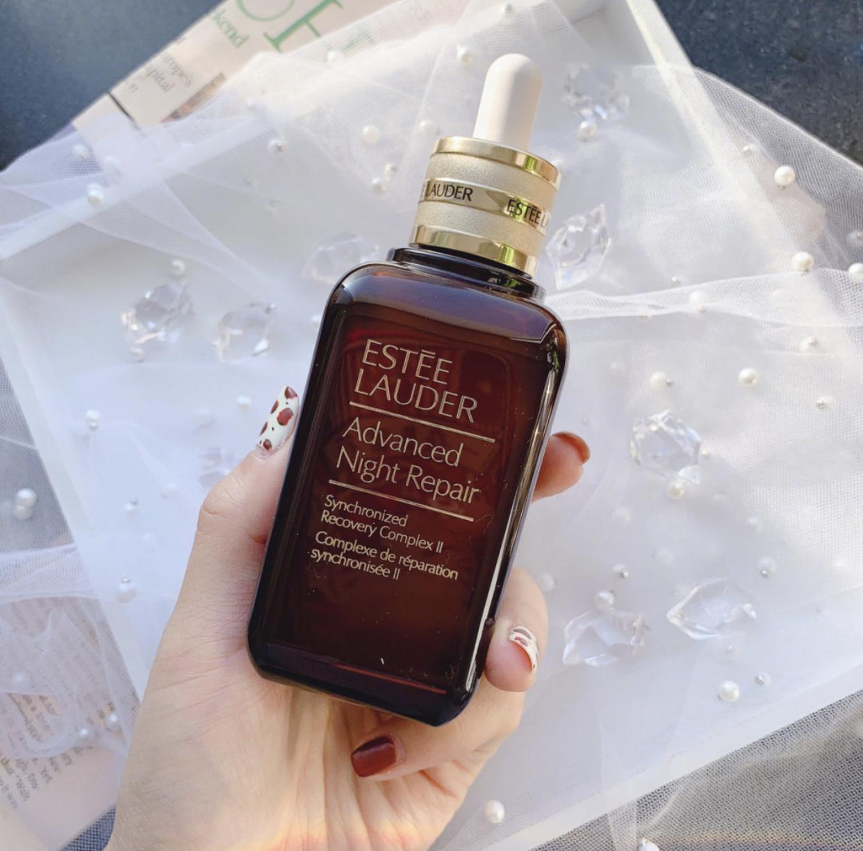 雅诗兰黛小棕瓶第七代精华鸡肋吗,雅诗兰黛真的很鸡肋吗