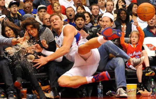 为什么美国人都喜欢看wwe,为什么美国人看nba比赛的人很多