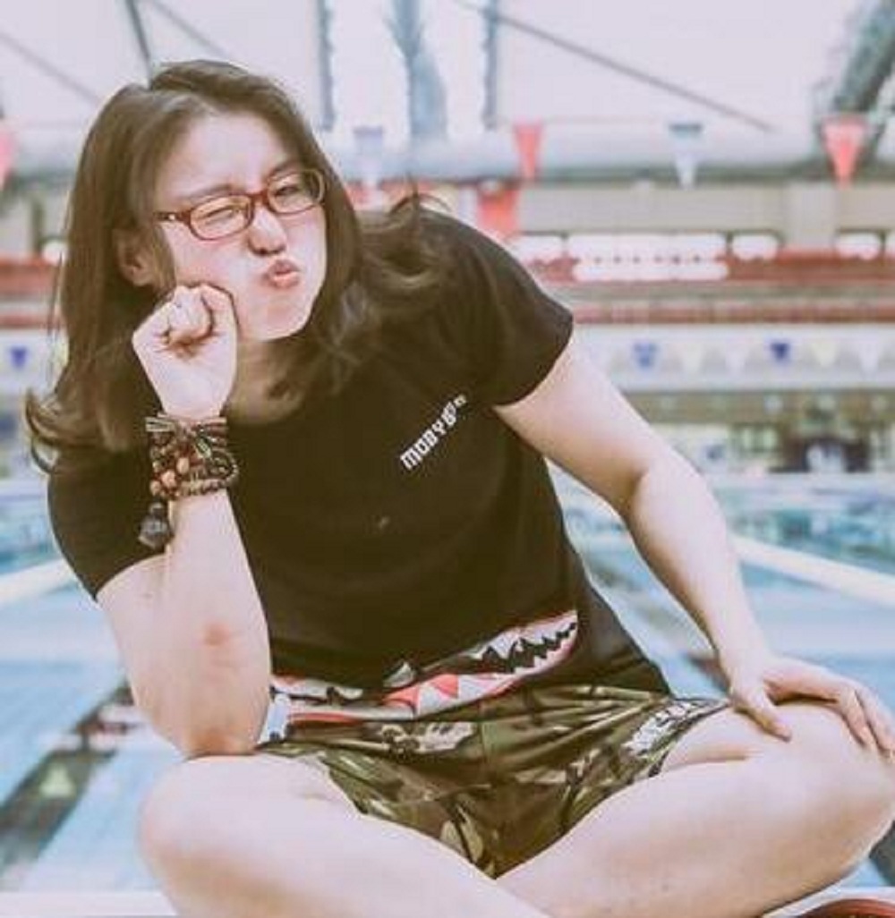 傅园慧个人资料最近状况,傅园慧里约夺冠视频