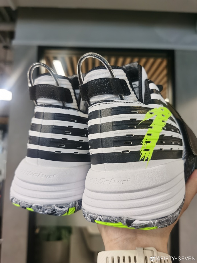 安踏分离式篮球鞋,安踏分离式大底跑鞋