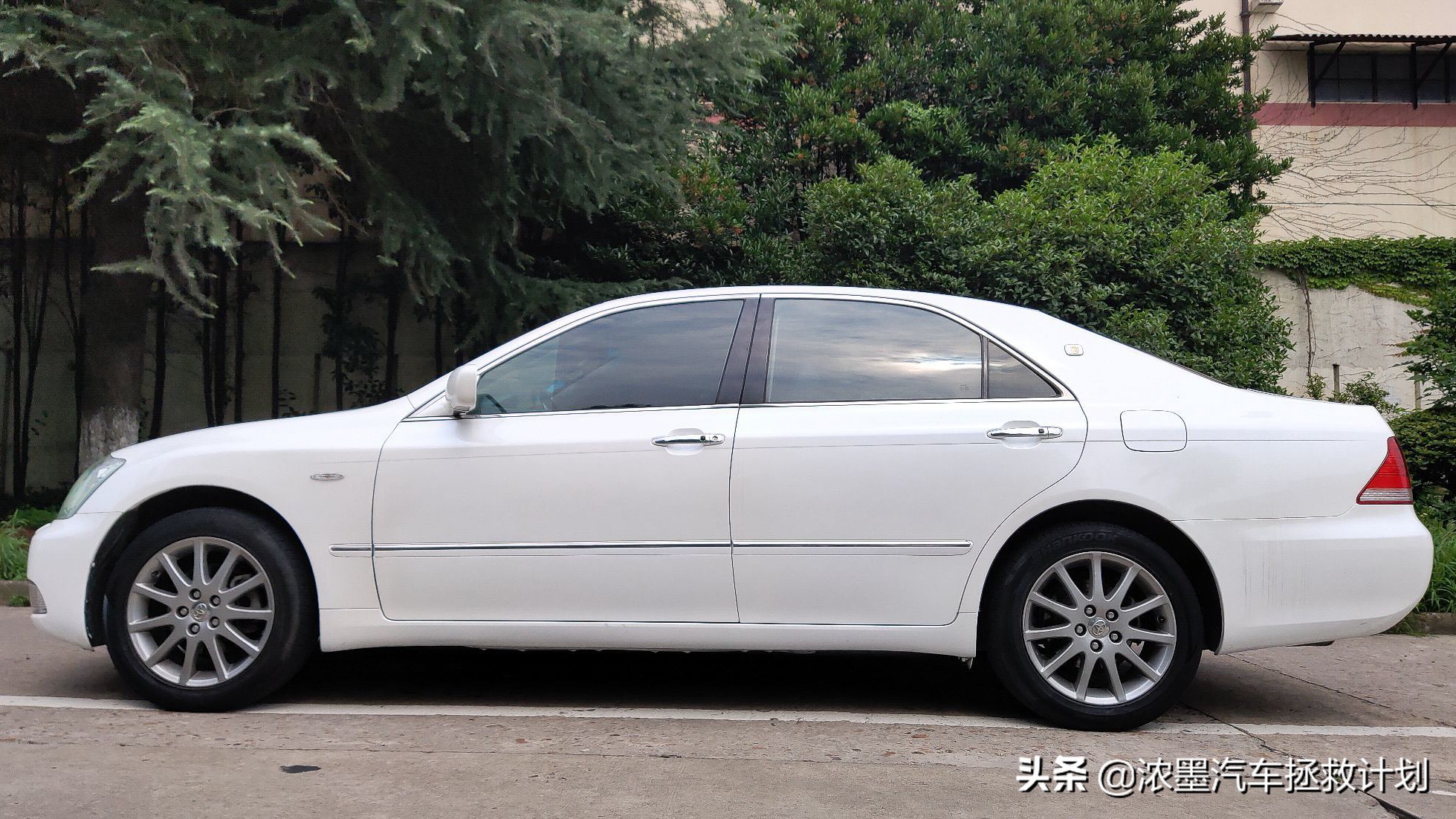 日系五菱之光,日系最好的三款车丰田皇冠