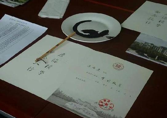 中国邮政录取通知书是送到家的吗,为什么邮政快递送录取通知书