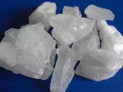 白矾有祛湿止痒的功效吗,每天学习一味中药白矾