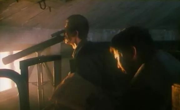 导演界有比张艺谋地位还高的吗,比张艺谋更老牌的导演有谁