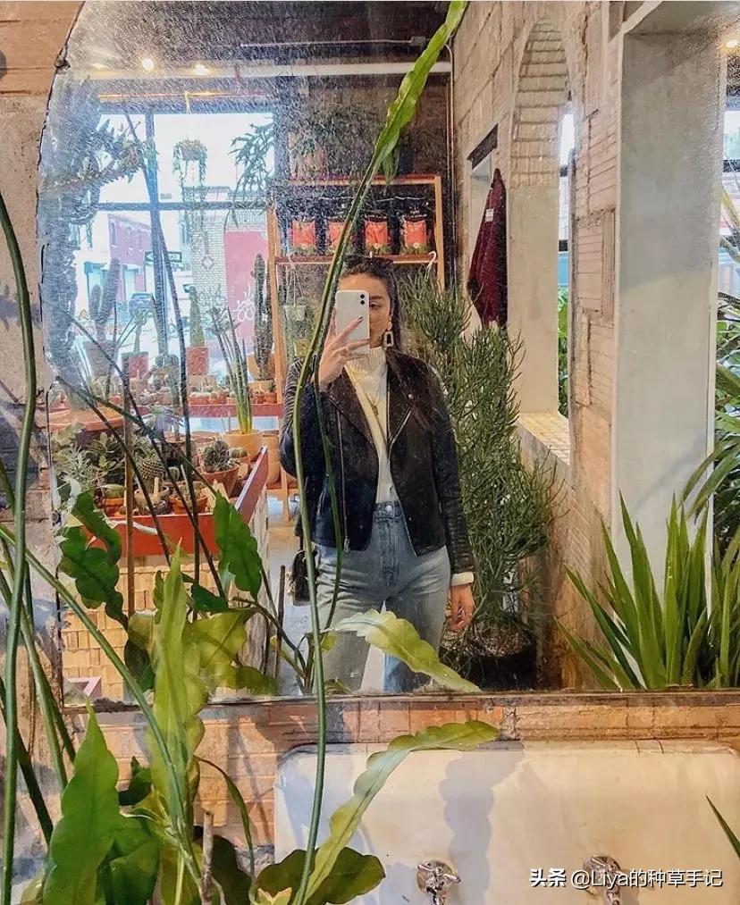 男生黑色直筒裤搭配什么夹克,夹克直筒裤2020年洋气穿搭