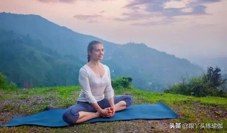 蝴蝶式练习排毒,练习蝴蝶步的好处