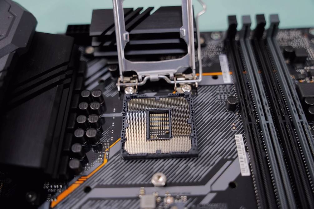 中端台式电脑6000元,中端电脑主机配置清单6000