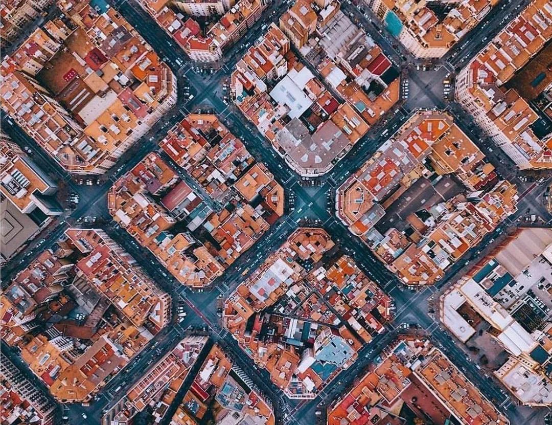 西班牙人来源于哪个民族,西班牙人在巴塞罗那受欢迎吗