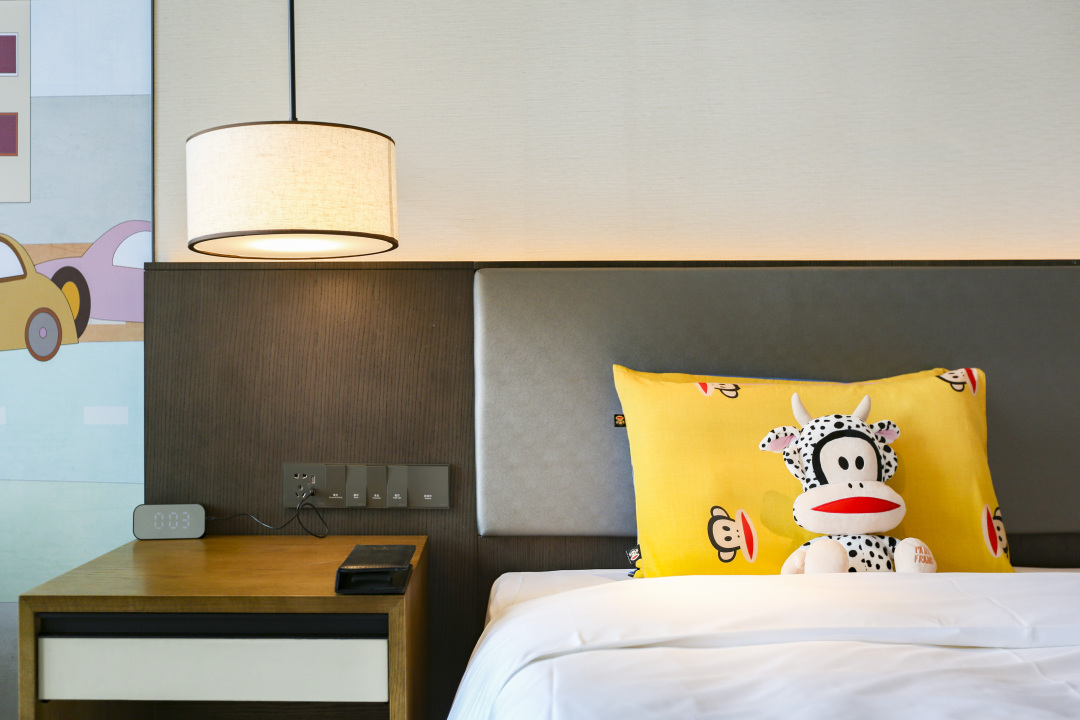 任性的重庆渝融豪生：坐落三轨之上，便捷扫街购物，允许携带宠物