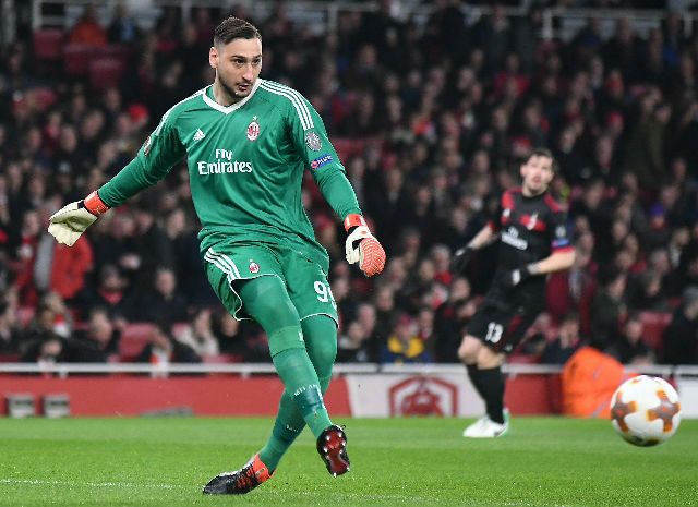 足坛门将完整版,足坛十大门将