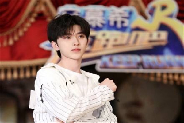 蔡徐坤教科书版,蔡徐坤语文教材完整版